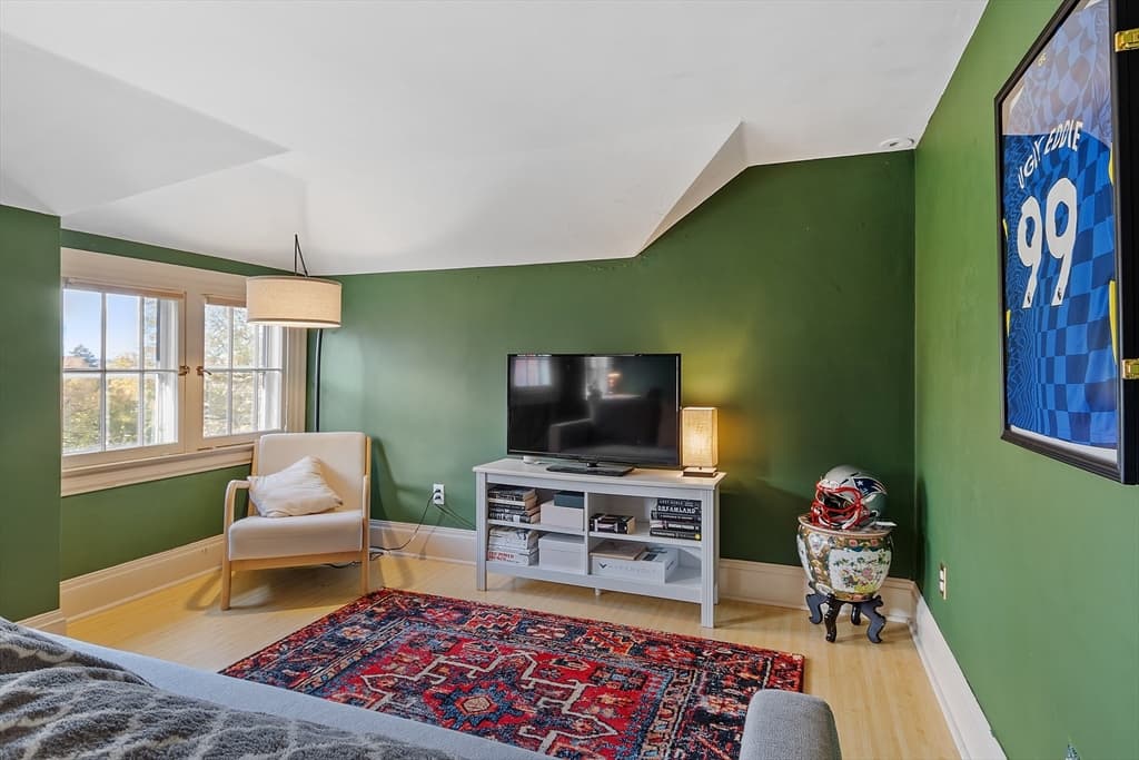 144 Hanks Street, Lowell MA 01852 photo 32