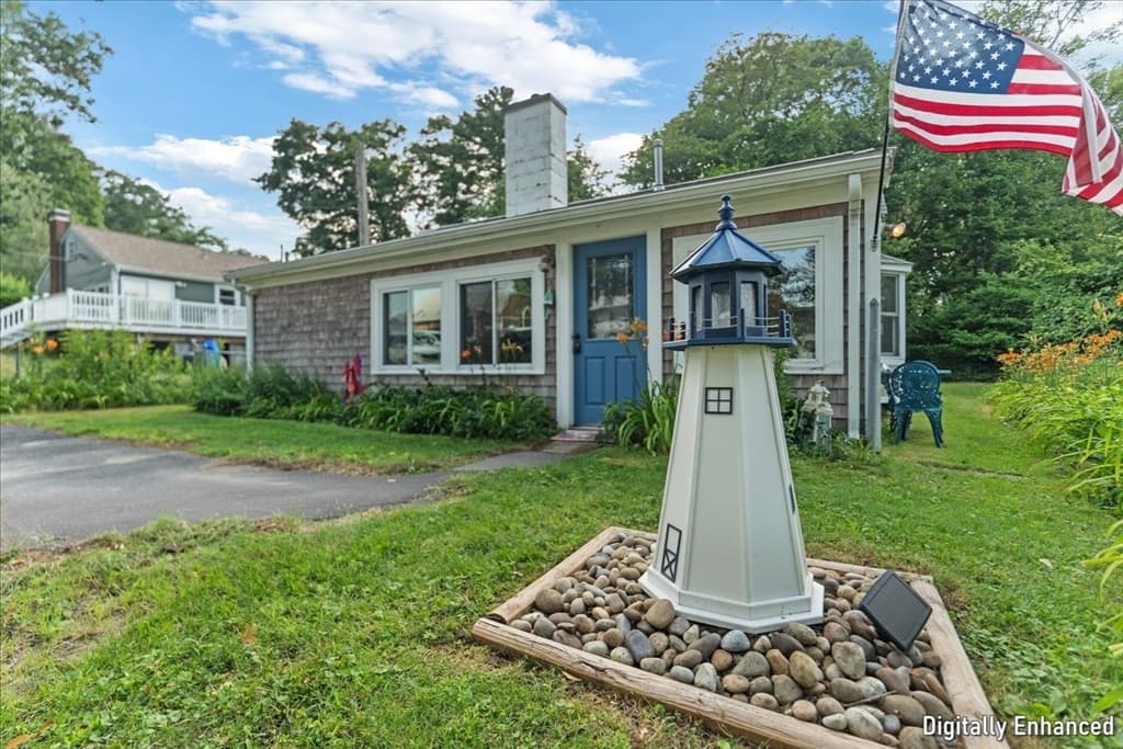 15 Charles St, Lakeville MA 02347 photo 2