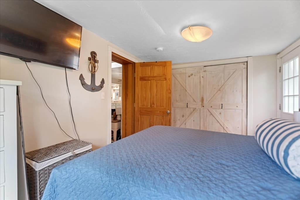 15 Charles St, Lakeville MA 02347 photo 13