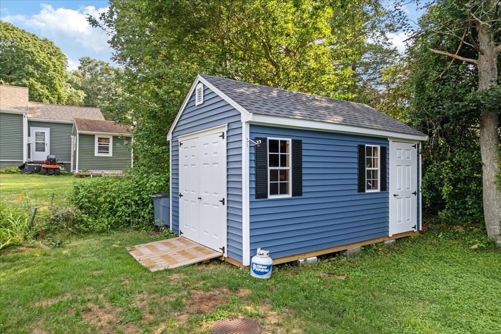 15 Charles St, Lakeville MA 02347 photo 18