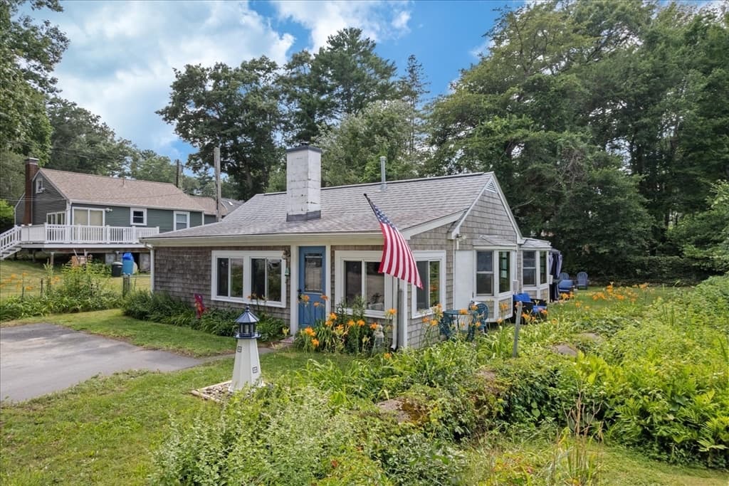 15 Charles St, Lakeville MA 02347 photo 25