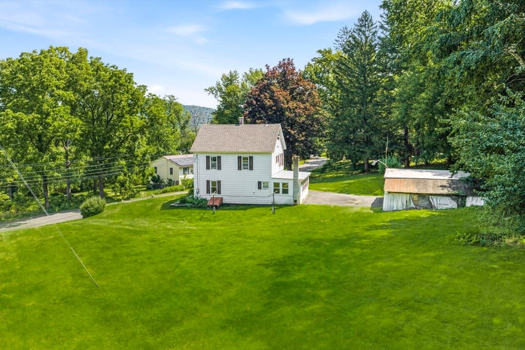 8 Underwood Ave, Easthampton MA 01027 photo 29