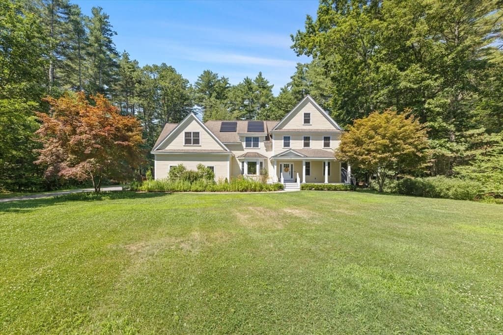 Single Family Residence at 12 Trillium Way, Sudbury MA 01776, Sudbury, photo 2 of 41