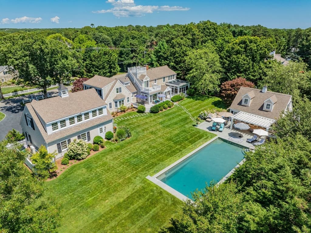 313 Bridge Street, Barnstable MA 02655 photo 2