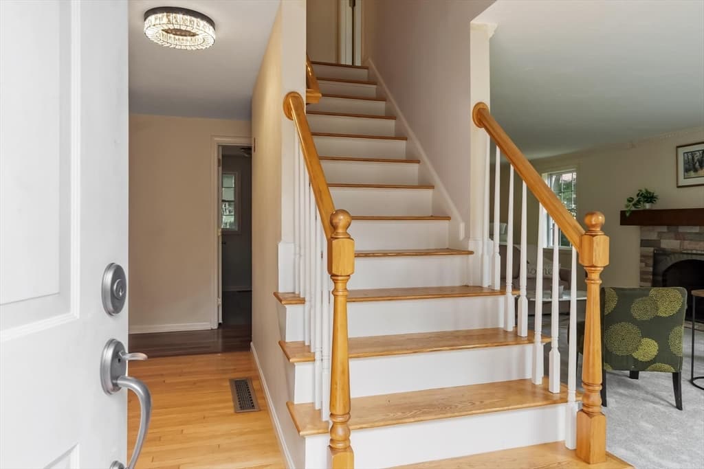 30 Twin Diamond Dr, Bridgewater MA 02324 photo 18