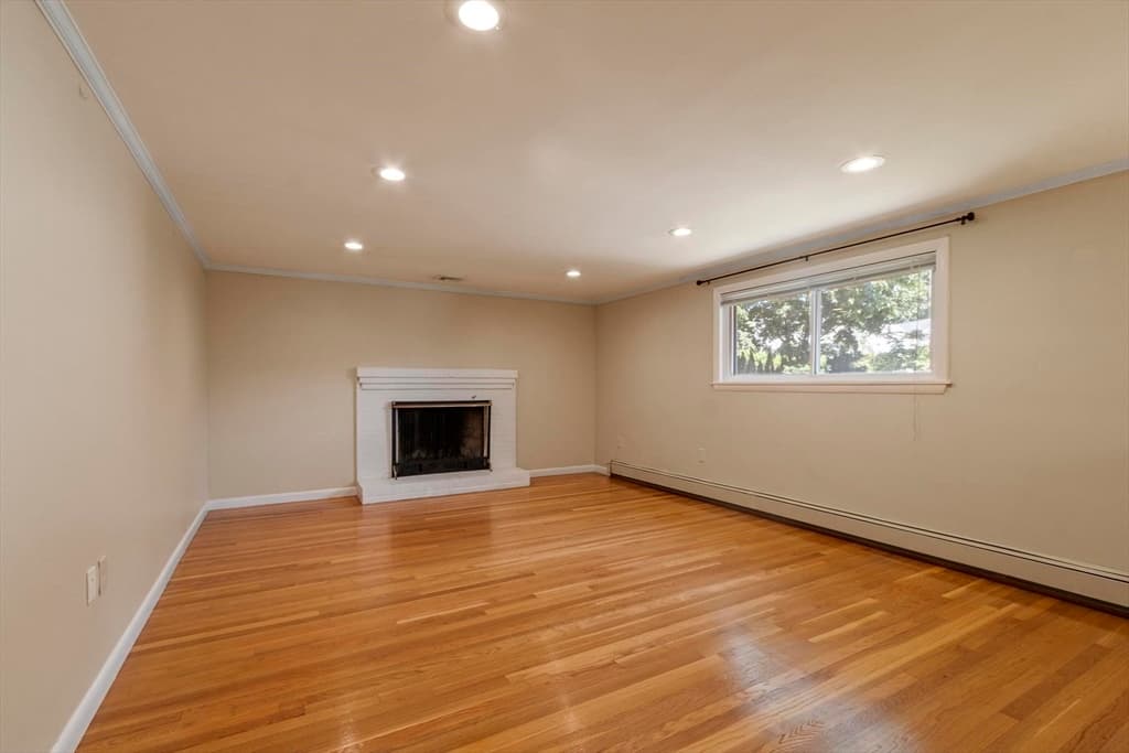 15 Oak Road, Waltham MA 02451 photo 10