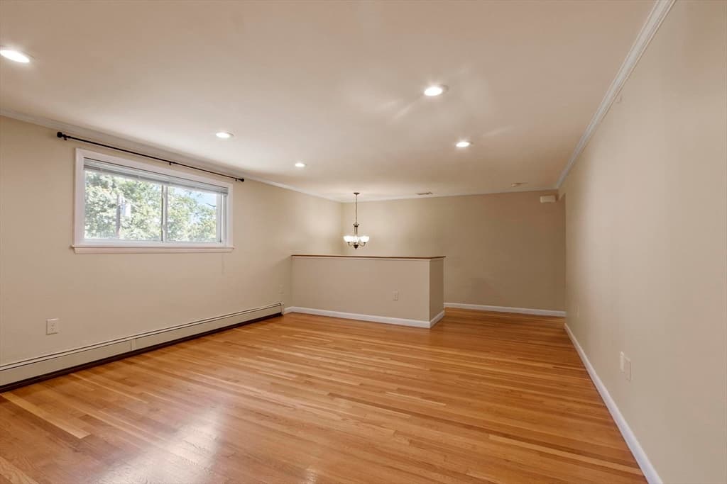 15 Oak Road, Waltham MA 02451 photo 8