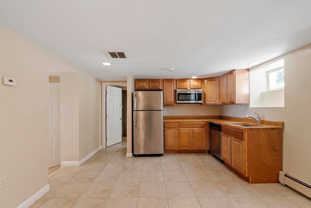 15 Oak Road, Waltham MA 02451 photo 21