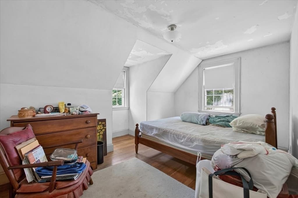 25 Leland Rd, Brookline MA 02467 photo 18