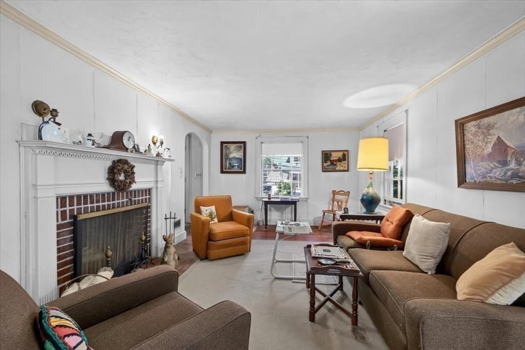 25 Leland Rd, Brookline MA 02467 photo 8