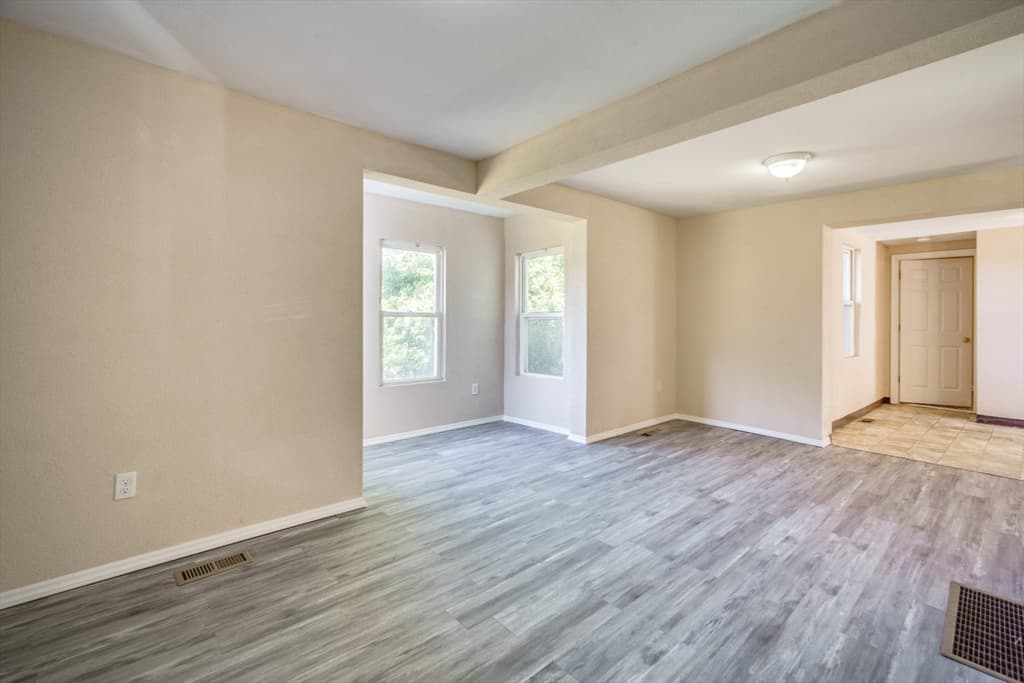 42 Fox Run, Southbridge MA 01550 photo 8