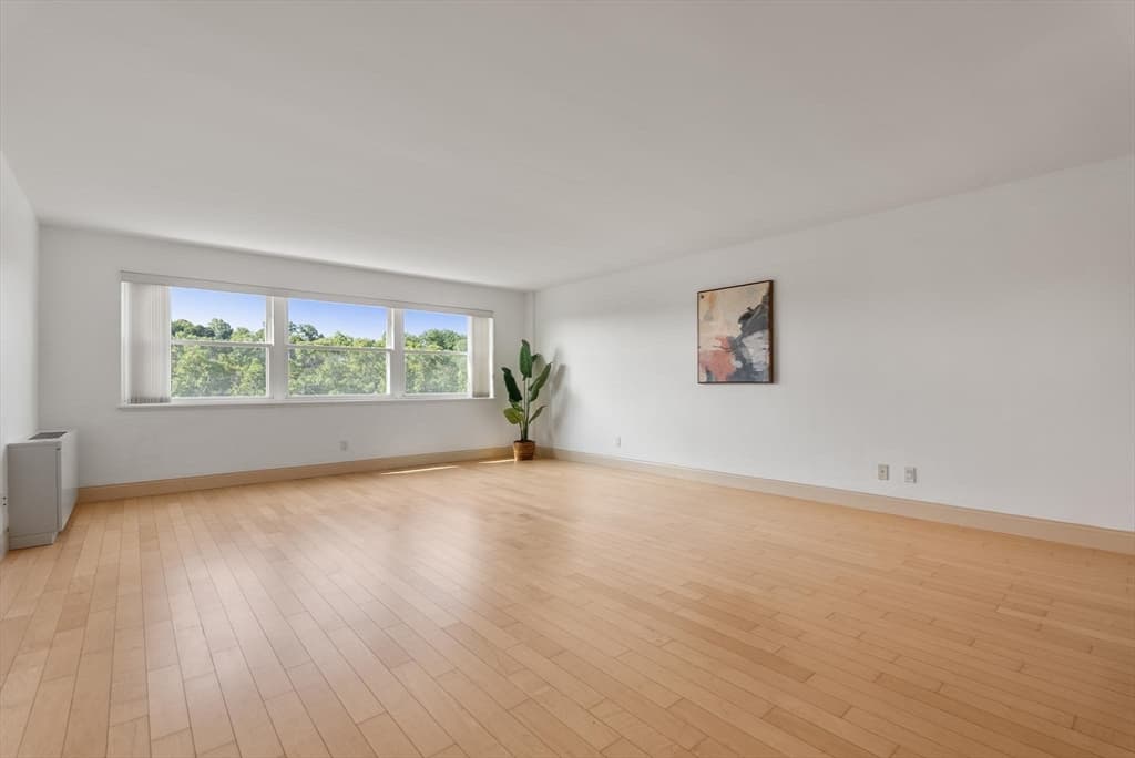 1600 Beacon St # 902, Brookline MA 02446 photo 17