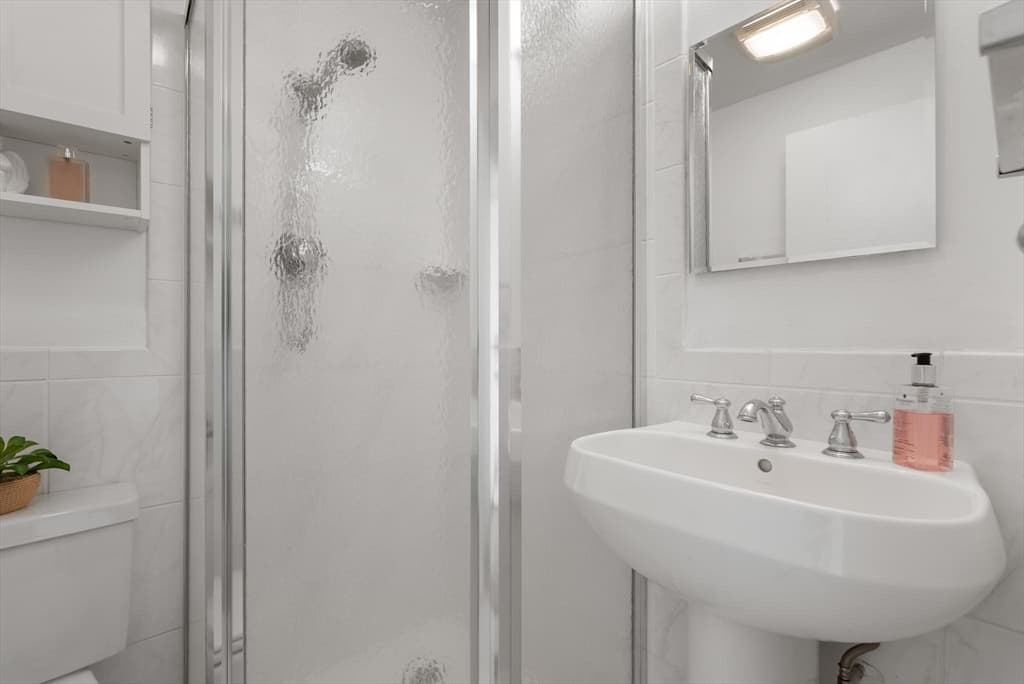 1600 Beacon St # 902, Brookline MA 02446 photo 10