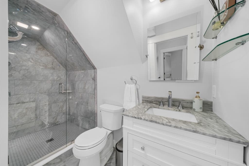 142 Main St # 4, Amesbury MA 01913 photo 27