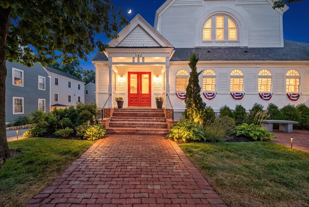 142 Main St # 4, Amesbury MA 01913 photo 39