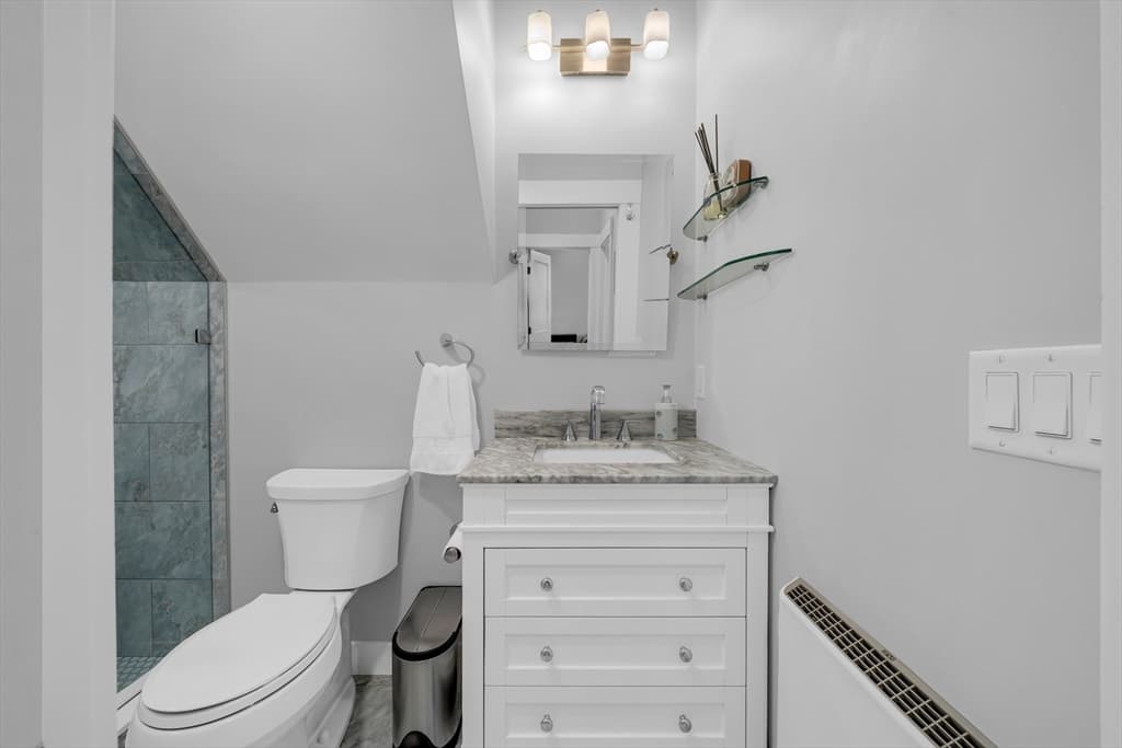 142 Main St # 4, Amesbury MA 01913 photo 29