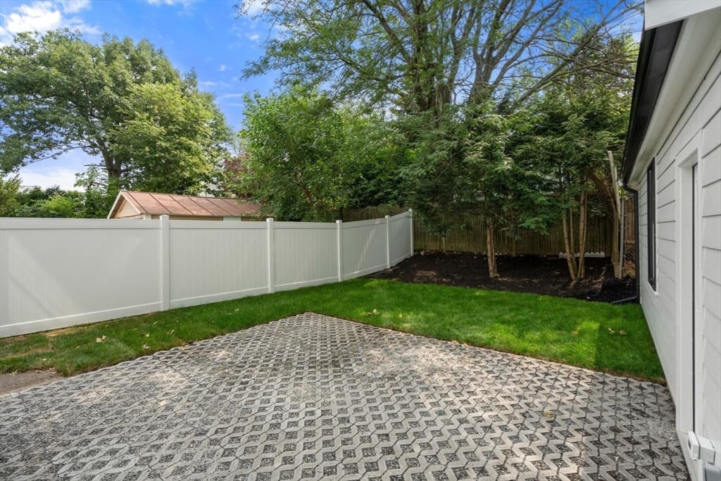220 Sycamore Street, Watertown MA 02472 photo 42