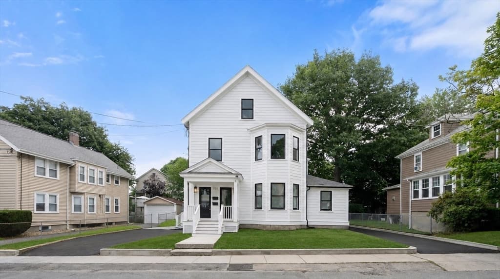220 Sycamore Street, Watertown MA 02472