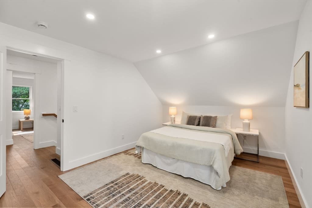220 Sycamore Street, Watertown MA 02472 photo 33