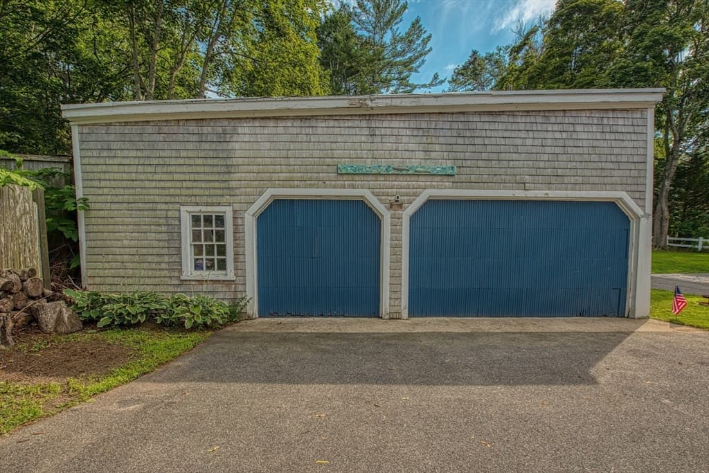 896 Sandwich Rd, Bourne MA 02561 photo 6
