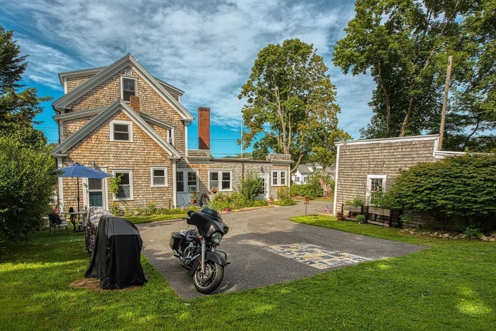 896 Sandwich Rd, Bourne MA 02561 photo 10