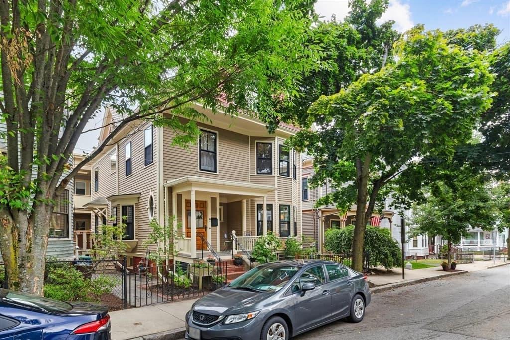 61 Preston Rd, Somerville MA 02143