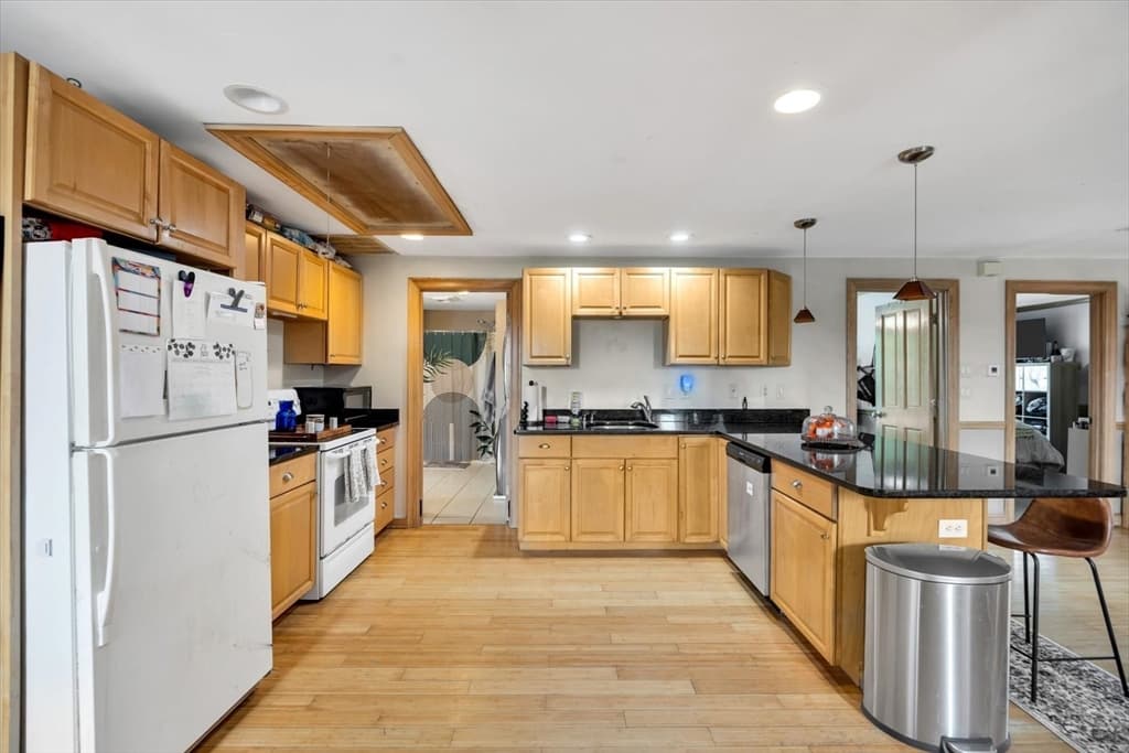 9 Riesling Rd, Plymouth MA 02360 photo 11