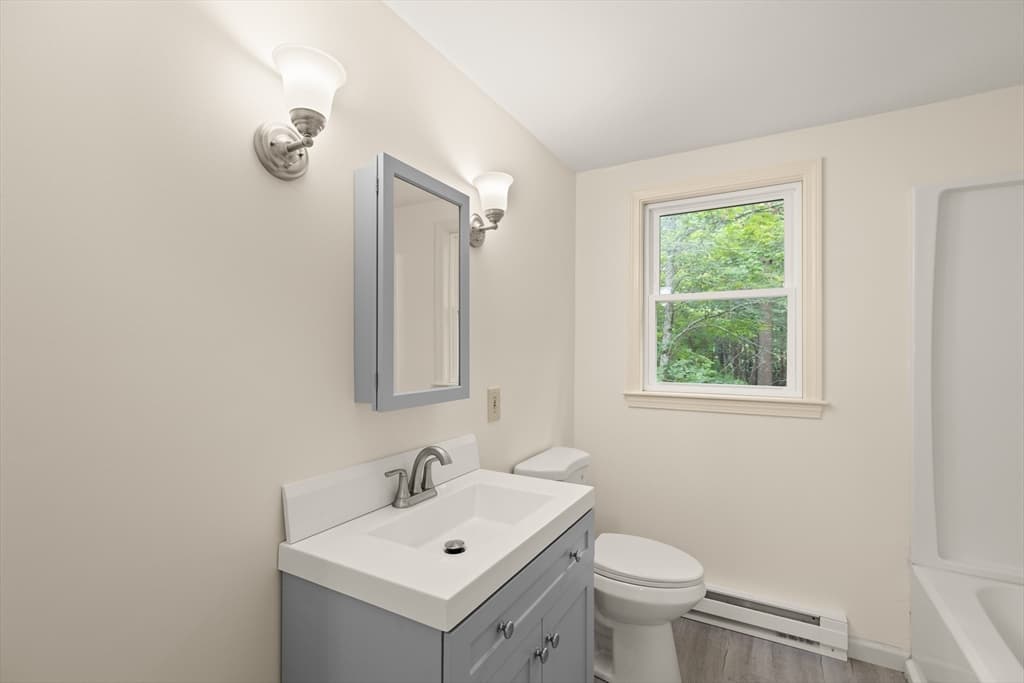 18 Great Meadow Dr, Carver MA 02330 photo 10