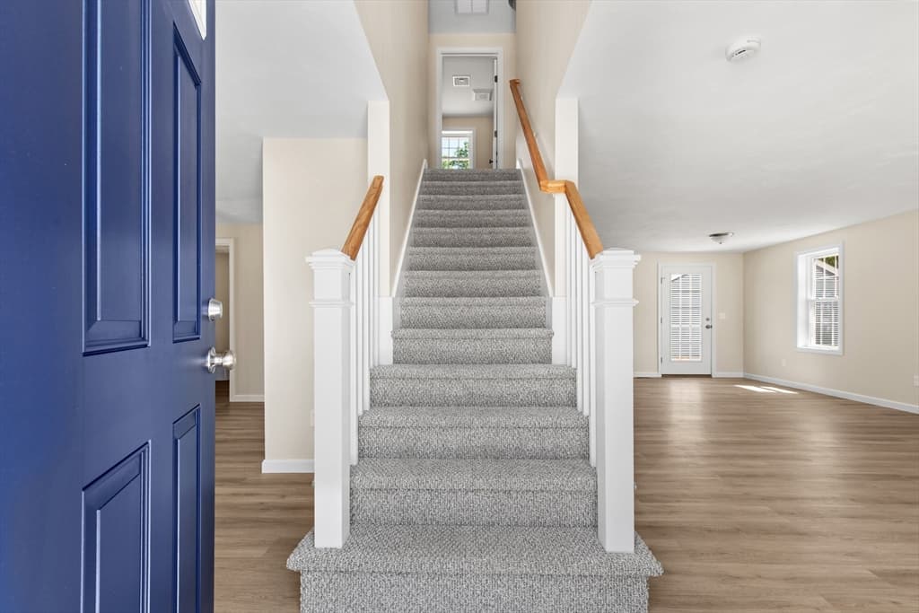 5 Bumblebee Dr, Plymouth MA 02360 photo 7