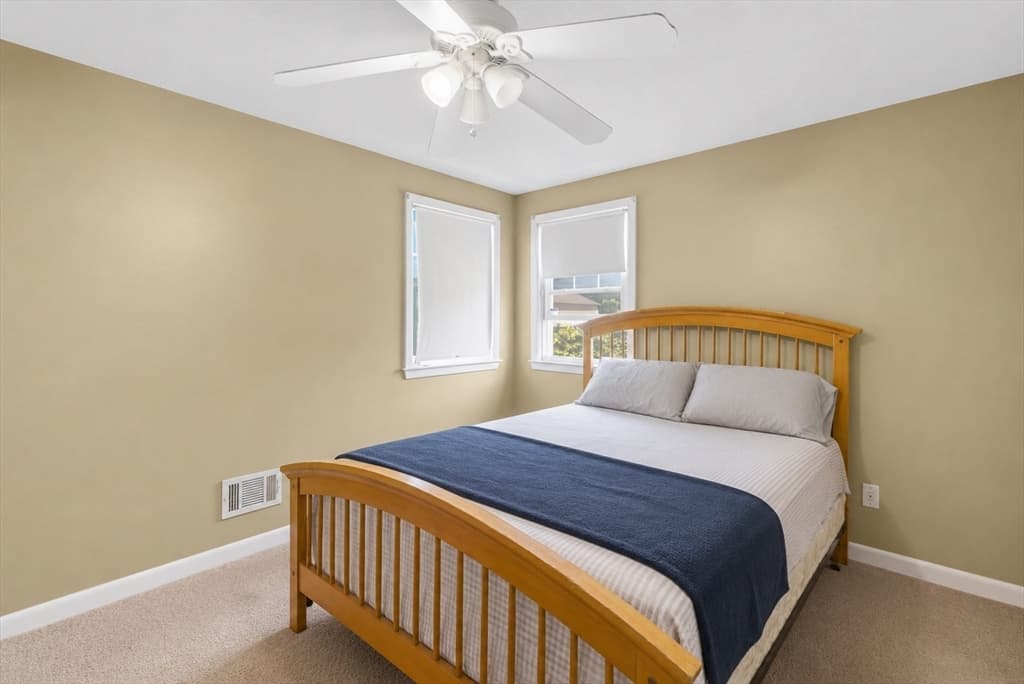 748 Warren Ave, Swansea MA 02777 photo 16
