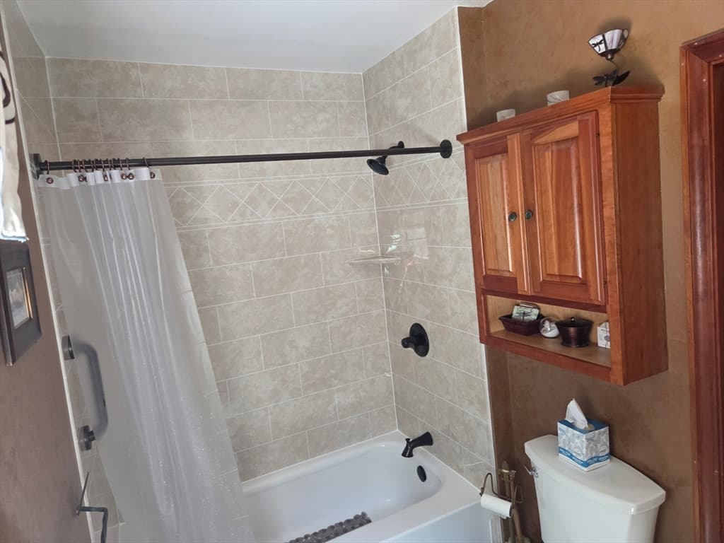19 Middle Rd, Amesbury MA 01913 photo 12