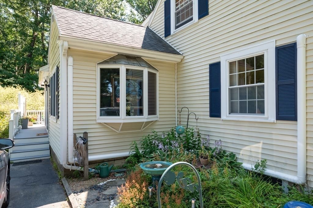 19 Middle Rd, Amesbury MA 01913 photo 38