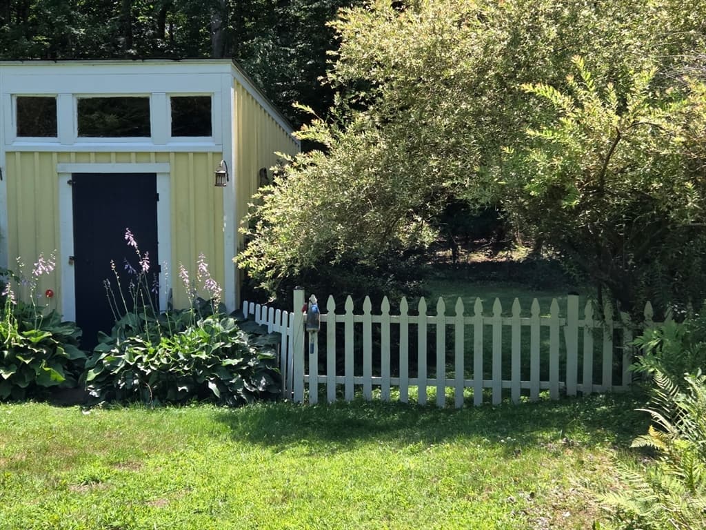 19 Middle Rd, Amesbury MA 01913 photo 37