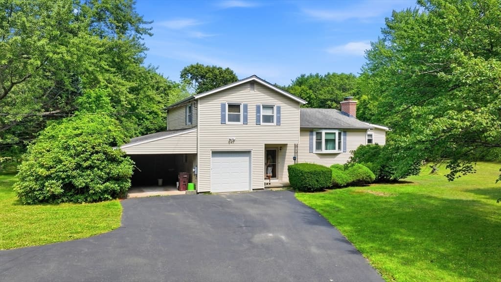 297 Montgomery Road, Westfield MA 01085