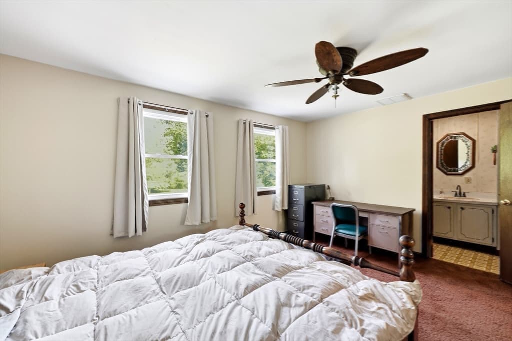 297 Montgomery Road, Westfield MA 01085 photo 19