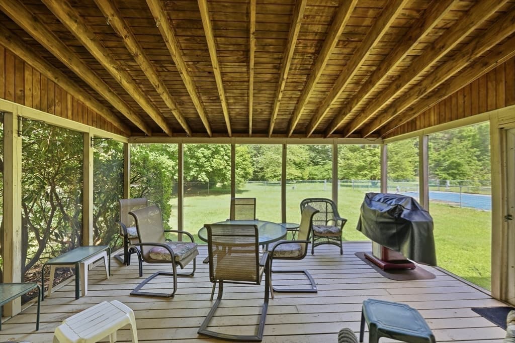 297 Montgomery Road, Westfield MA 01085 photo 29