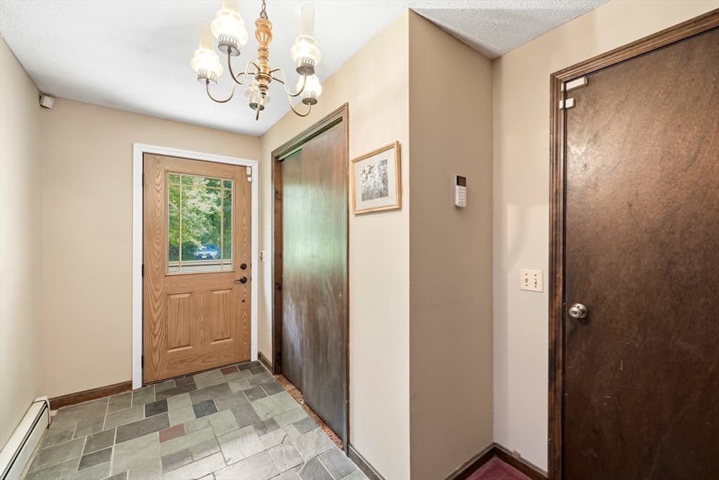 297 Montgomery Road, Westfield MA 01085 photo 25