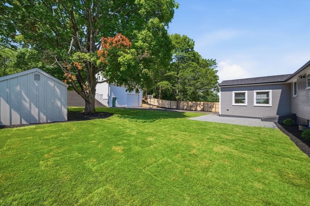 219 Hunting Rd, Needham MA 02494 photo 18