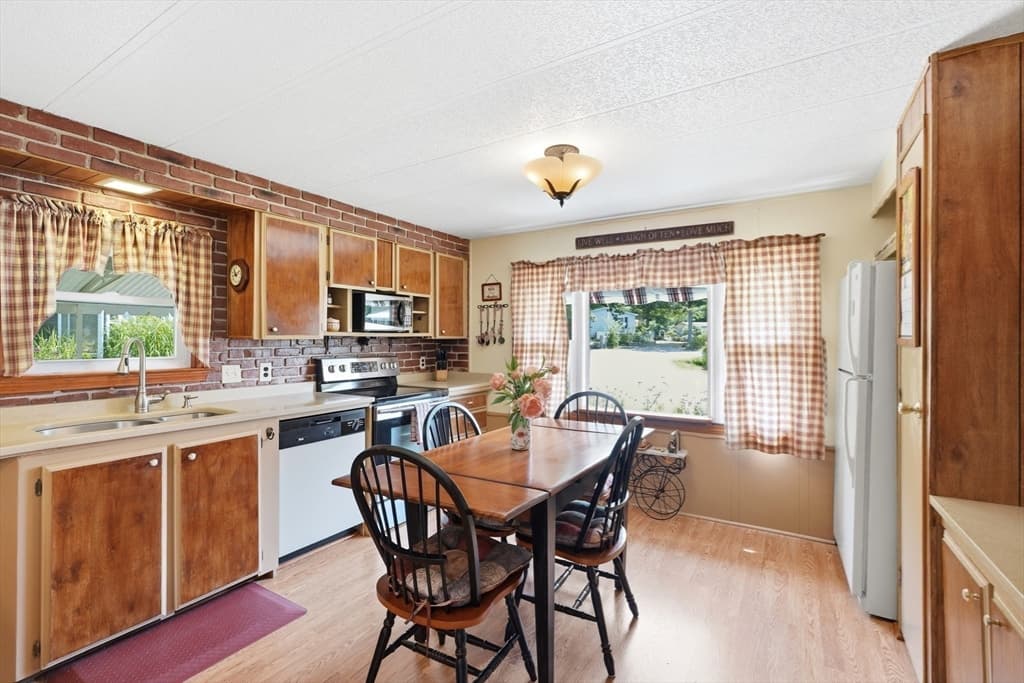 29-5 South Meadow Village, Carver MA 02330 photo 14