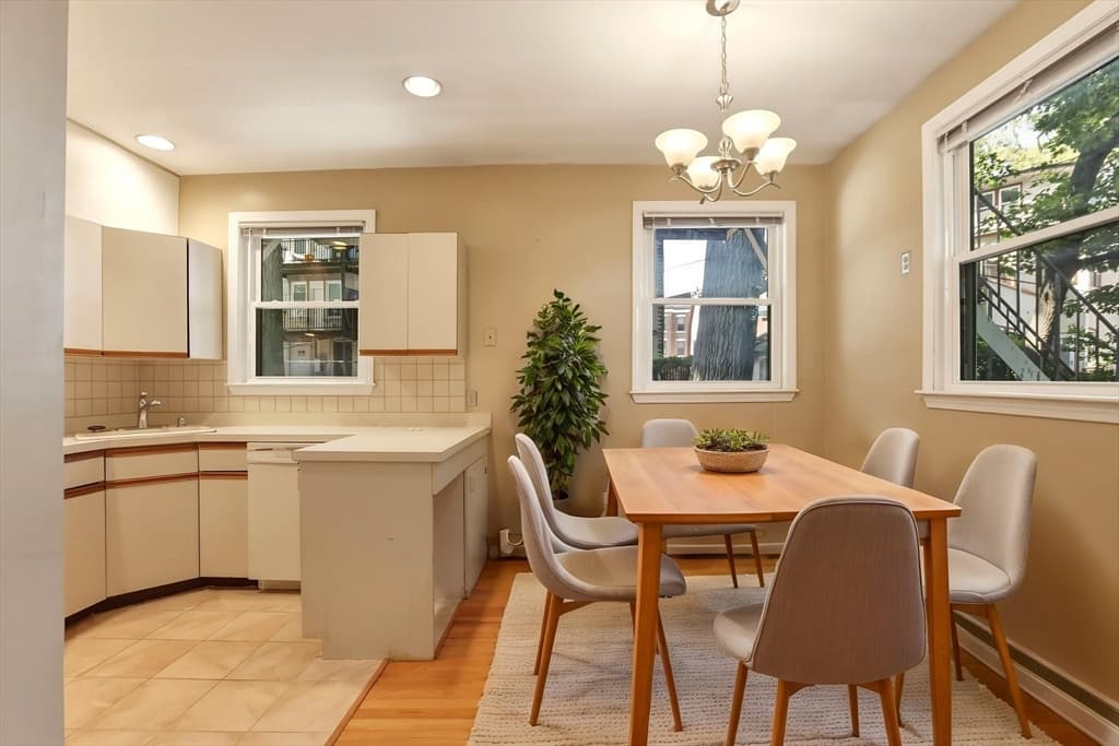 127 Kilsyth Rd # 3, Boston MA 02135 photo 14