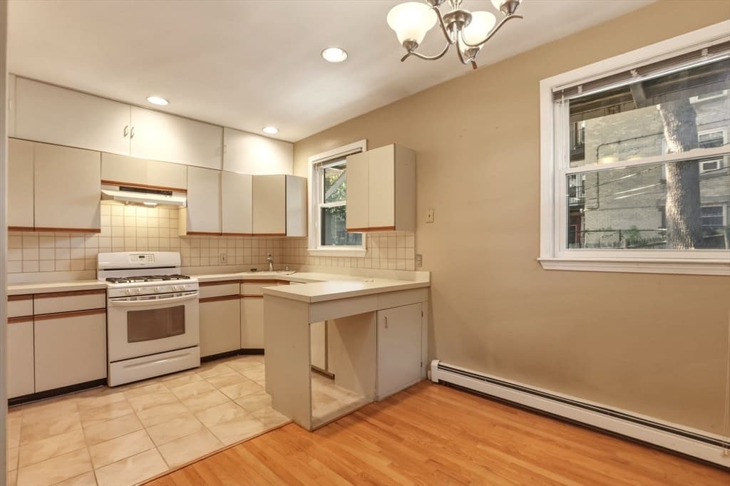 127 Kilsyth Rd # 3, Boston MA 02135 photo 11