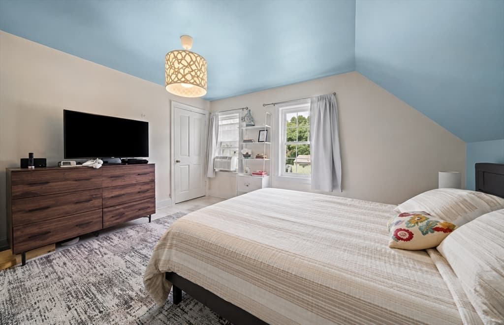 50 Standish Avenue, Plymouth MA 02360 photo 14