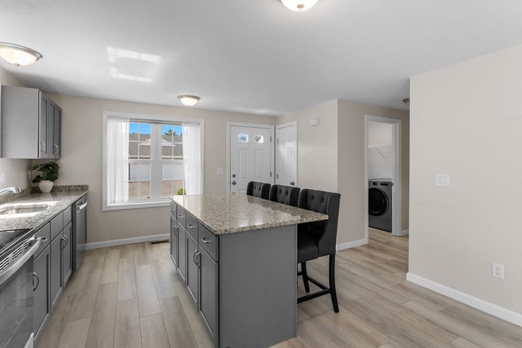 Condominium at 41 Tupper Hill Rd # 41, Plymouth MA 02360, photo 9 of 42