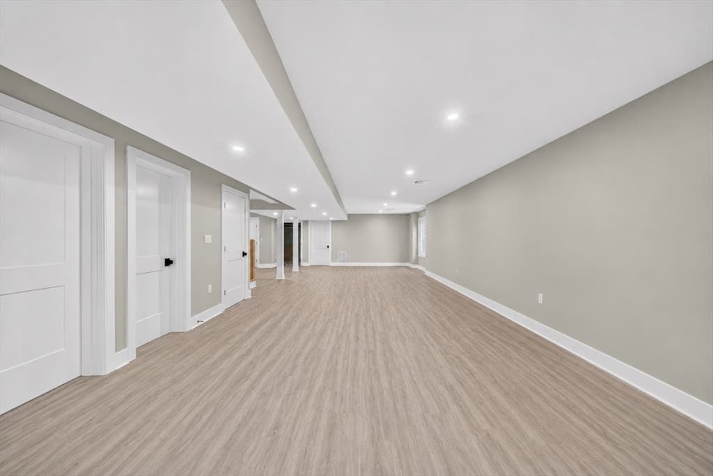 11 Viking Road, Winchester MA 01890 photo 28