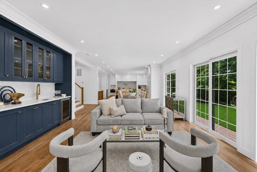 11 Viking Road, Winchester MA 01890 photo 9