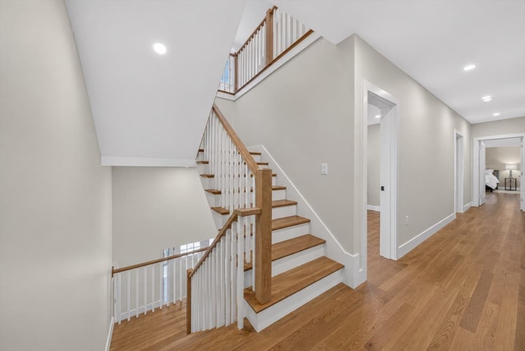 11 Viking Road, Winchester MA 01890 photo 24