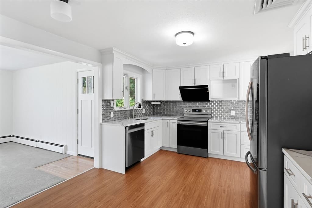 80 Lynnwood Dr, Longmeadow MA 01106 photo 20