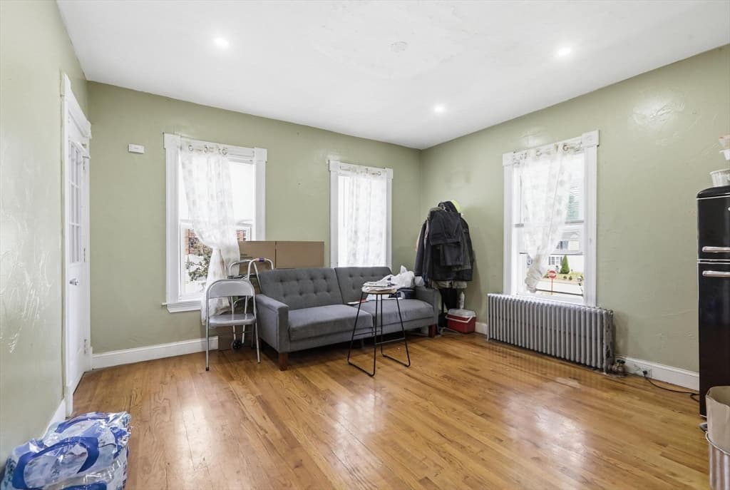 132 Huntington St, Brockton MA 02301 photo 20