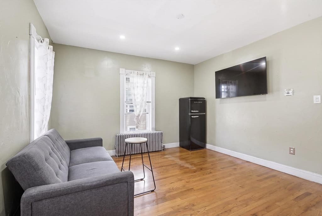 132 Huntington St, Brockton MA 02301 photo 21
