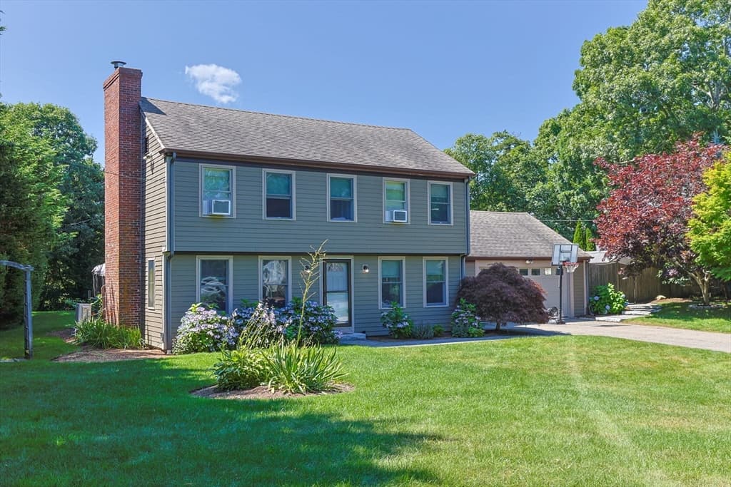 118 Wayside Dr, Brewster MA 02631 photo 2